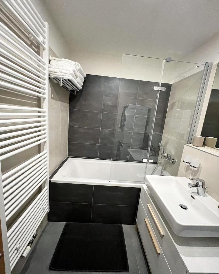 U Jelena Harrachov - Rodinny Apartman U Lesa S Garazi Ngoại thất bức ảnh
